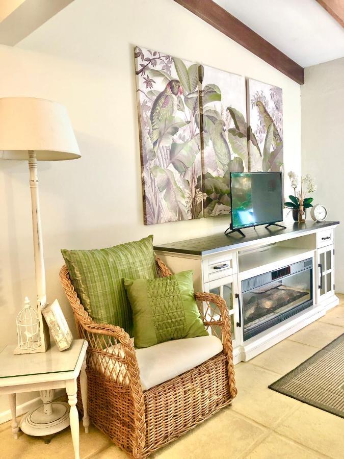 Eden Rest Bed & Breakfast Cooroy Bagian luar foto